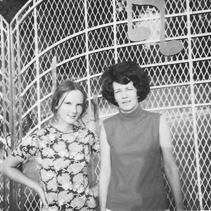 Meet your Posher, Frances